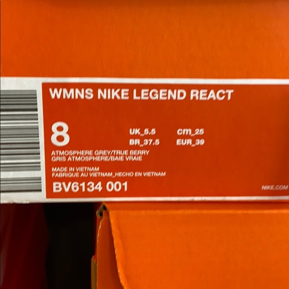 NWT Nike Legend React - Picture 6 of 8